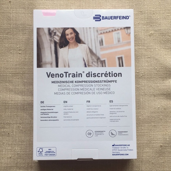 Bauerfeind VenoTrain Discretion Compression Stockings (Black) - Picture 7 of 16